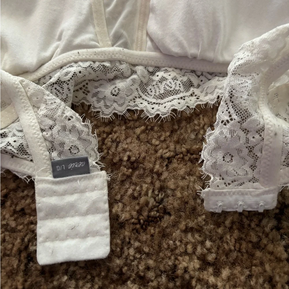Aerie Cream Lace Bralette size L- like new
